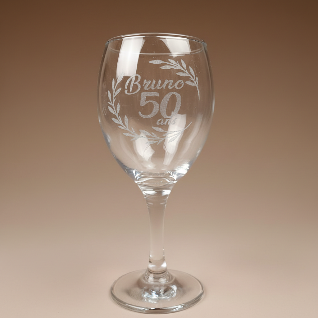 Verre ballon personnalisable – Anniversaires, prénoms et textes uniques...