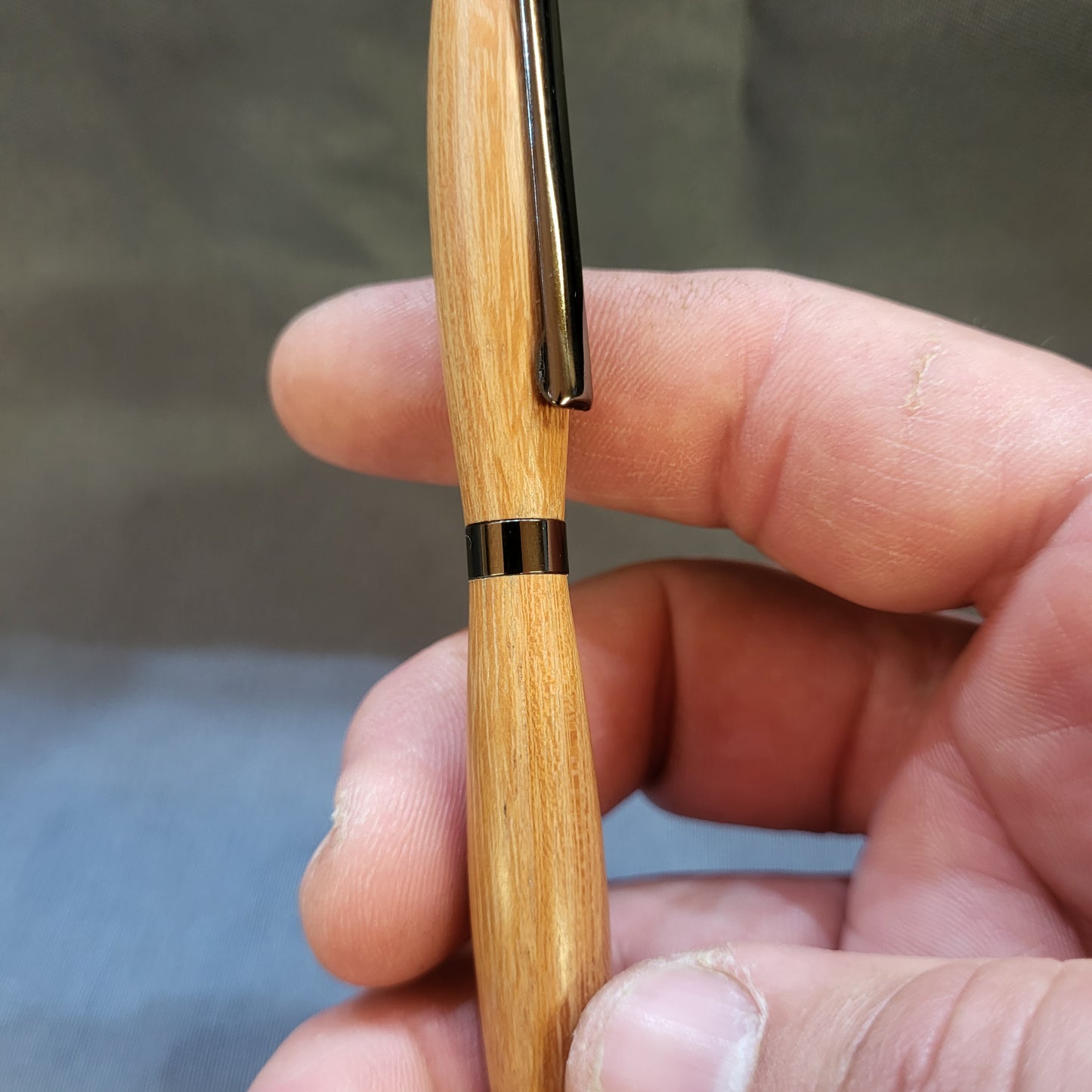 Stylo bille en Robinier