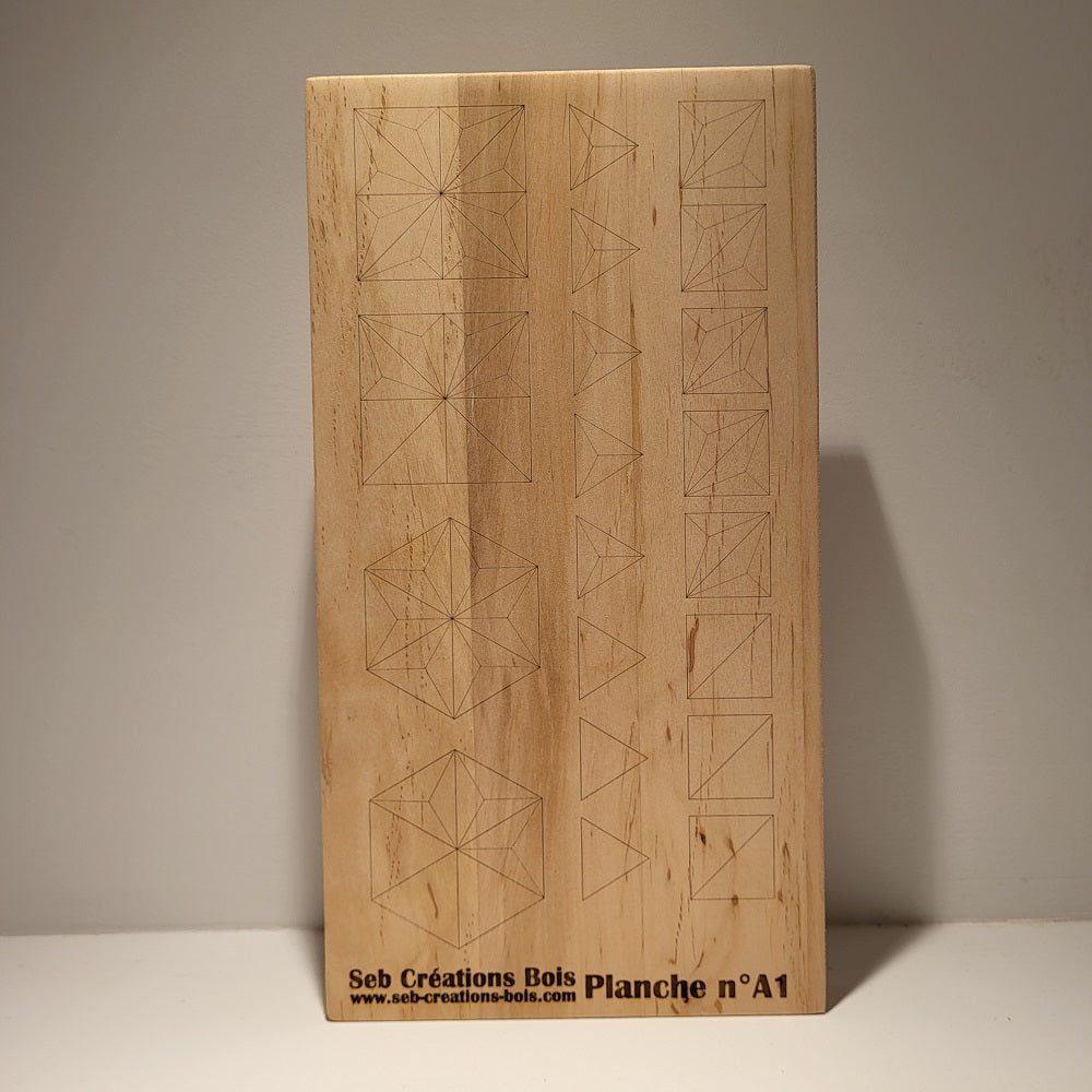 Planche d’exercice pour la pratique de la sculpture. Au choix...