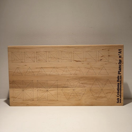 Planche d’exercice pour la pratique de la sculpture. Au choix...