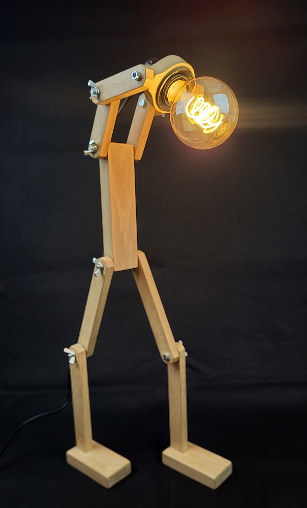Lampe bonhomme en bois
