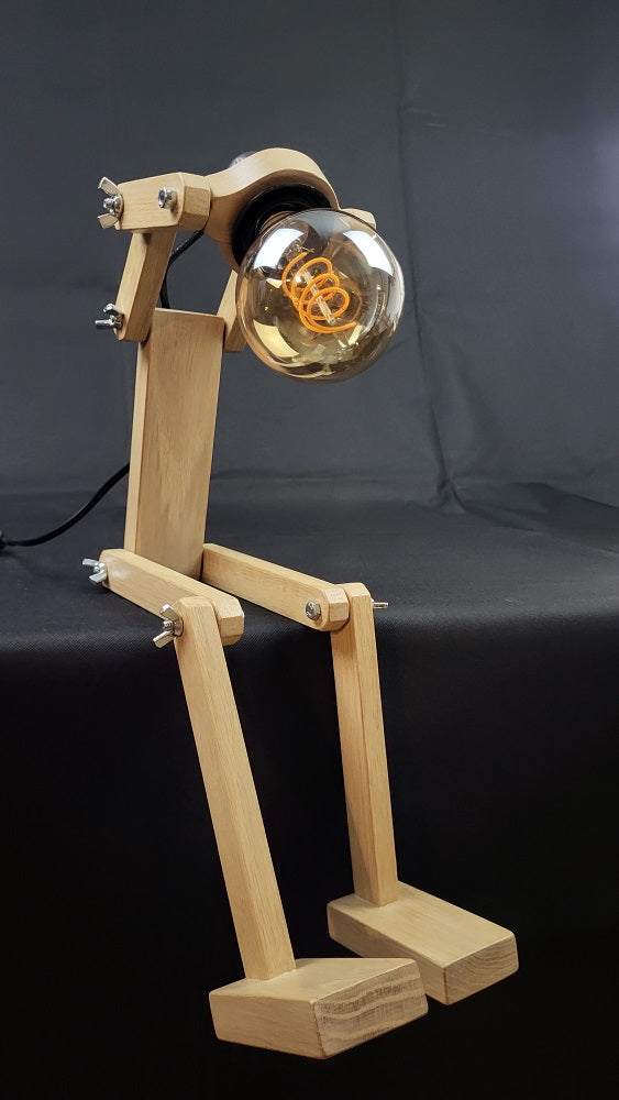 Lampe bonhomme en bois