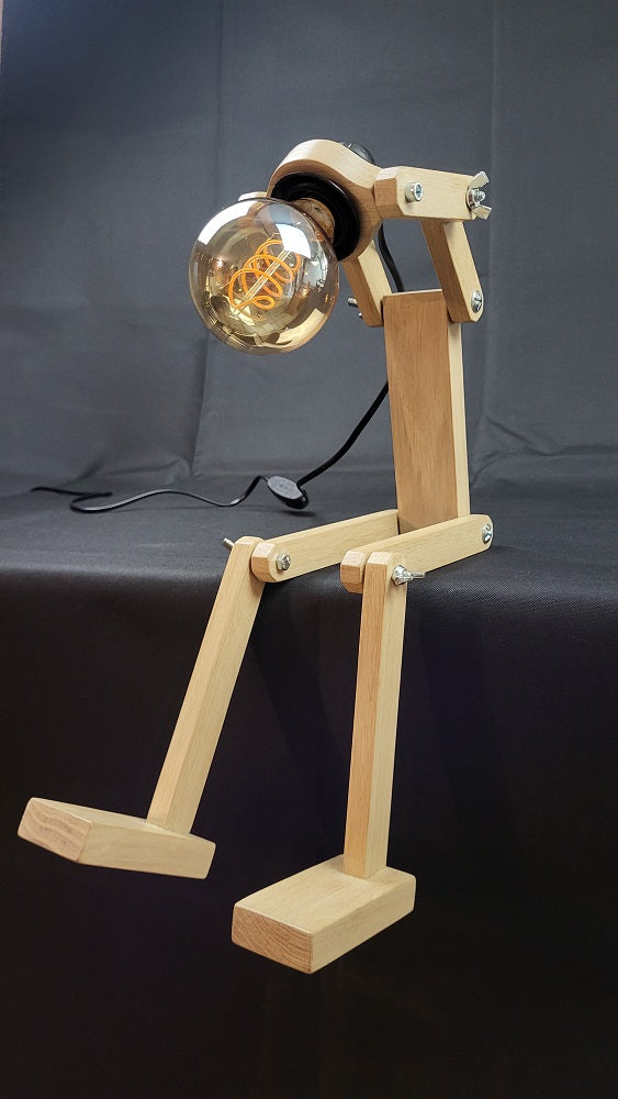 Lampe bonhomme en bois