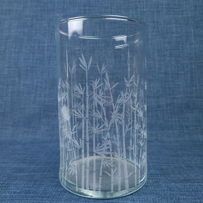 Vase en verre gravé – Motif Bambou
