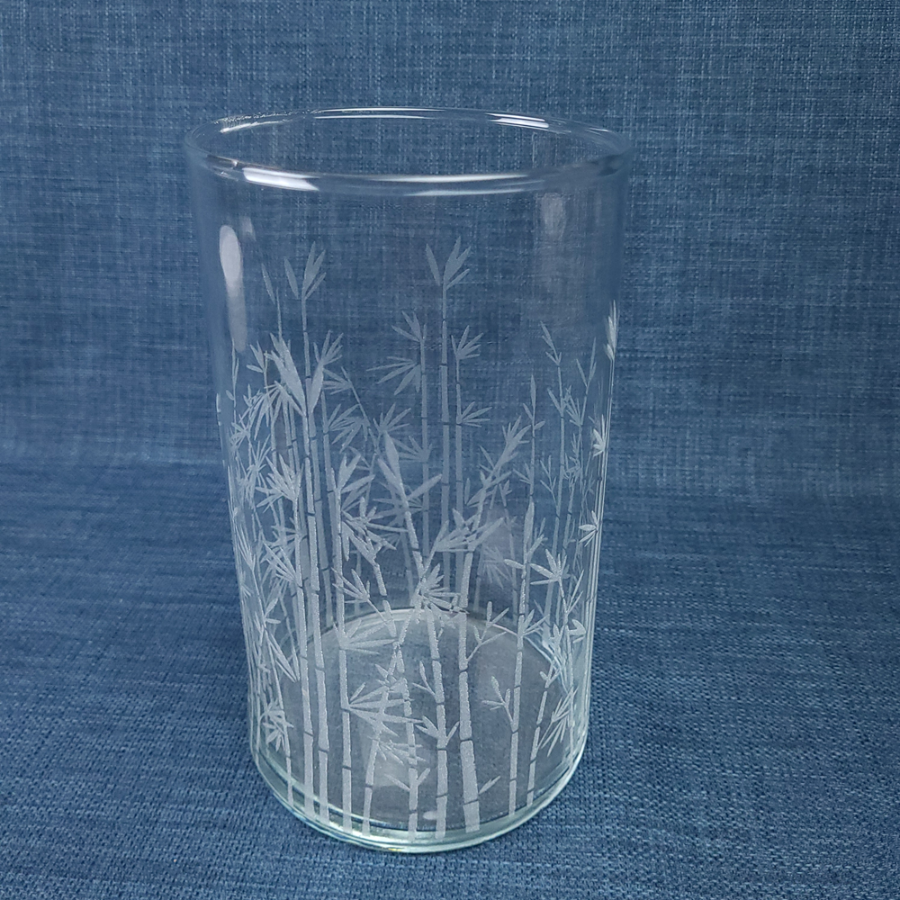 Vase en verre gravé – Motif Bambou