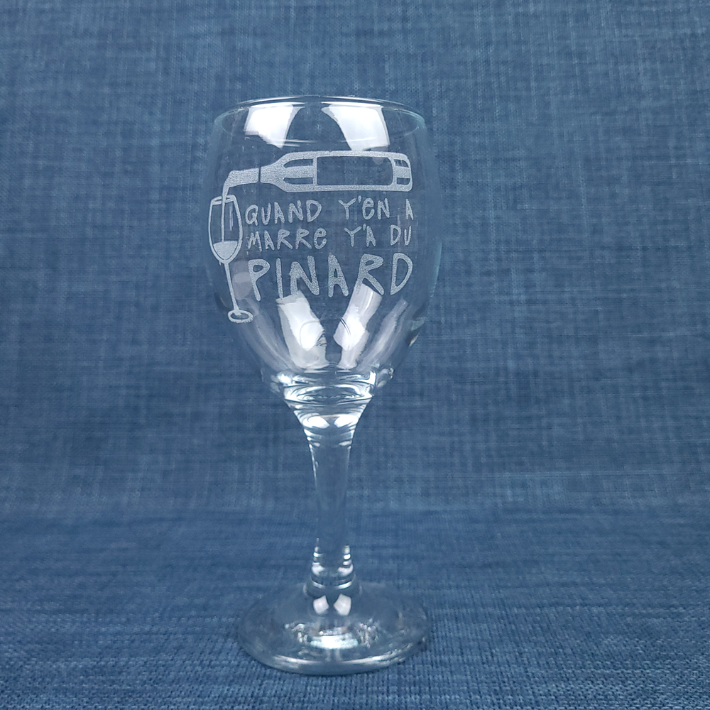 Verre ballon gravé – Quand y'en a marre y'a du PINARD
