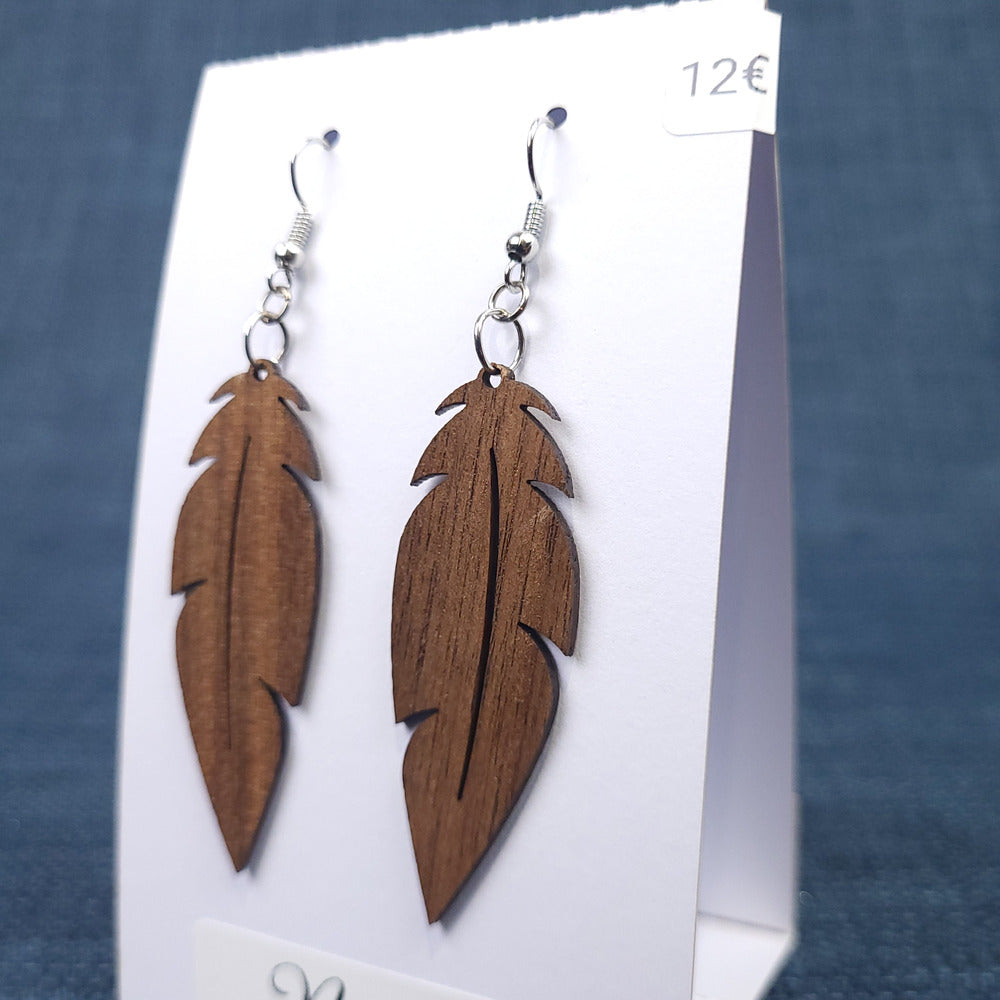 Boucles d’Oreilles Plumes en Noyer