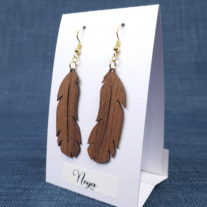 Boucles d’Oreilles Plumes en Noyer