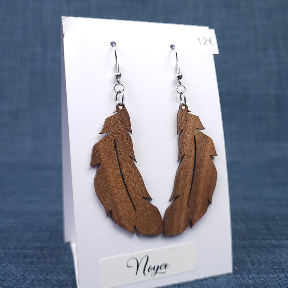 Boucles d’Oreilles Plumes en Noyer