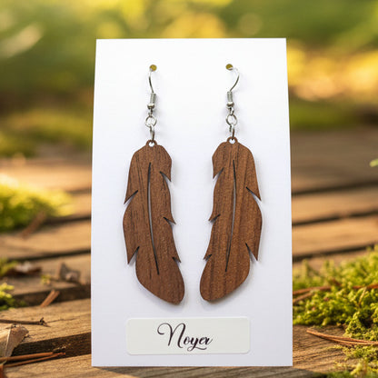 Boucles d’Oreilles Plumes en Noyer