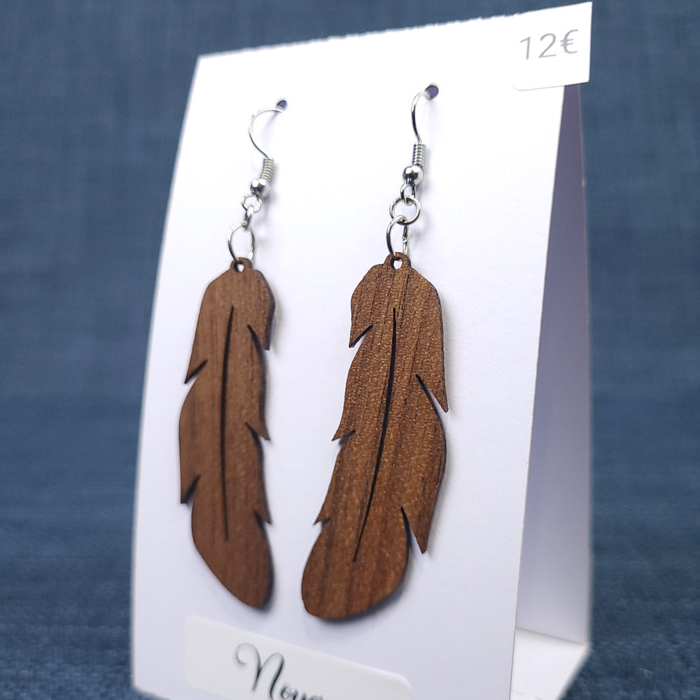 Boucles d’Oreilles Plumes en Noyer