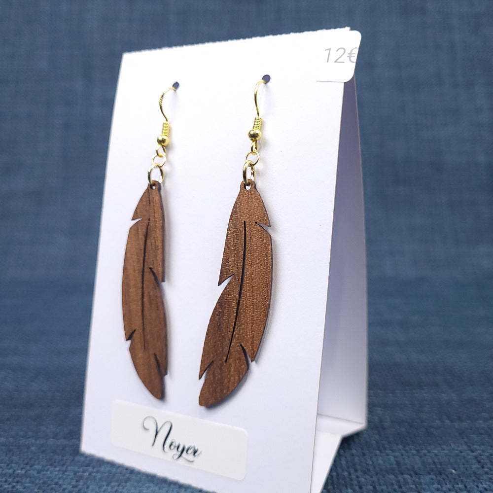 Boucles d’Oreilles Plumes en Noyer