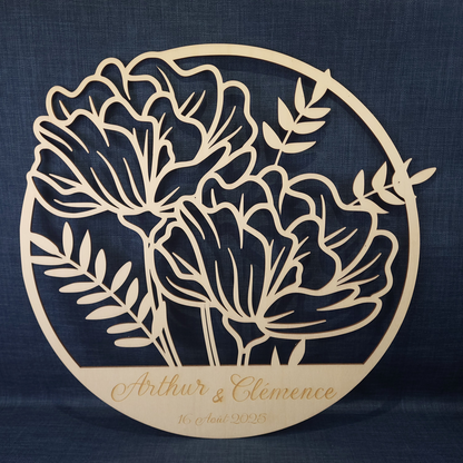 Décoration murale mariage personnalisée – Cercle floral en bois Ø 60 cm