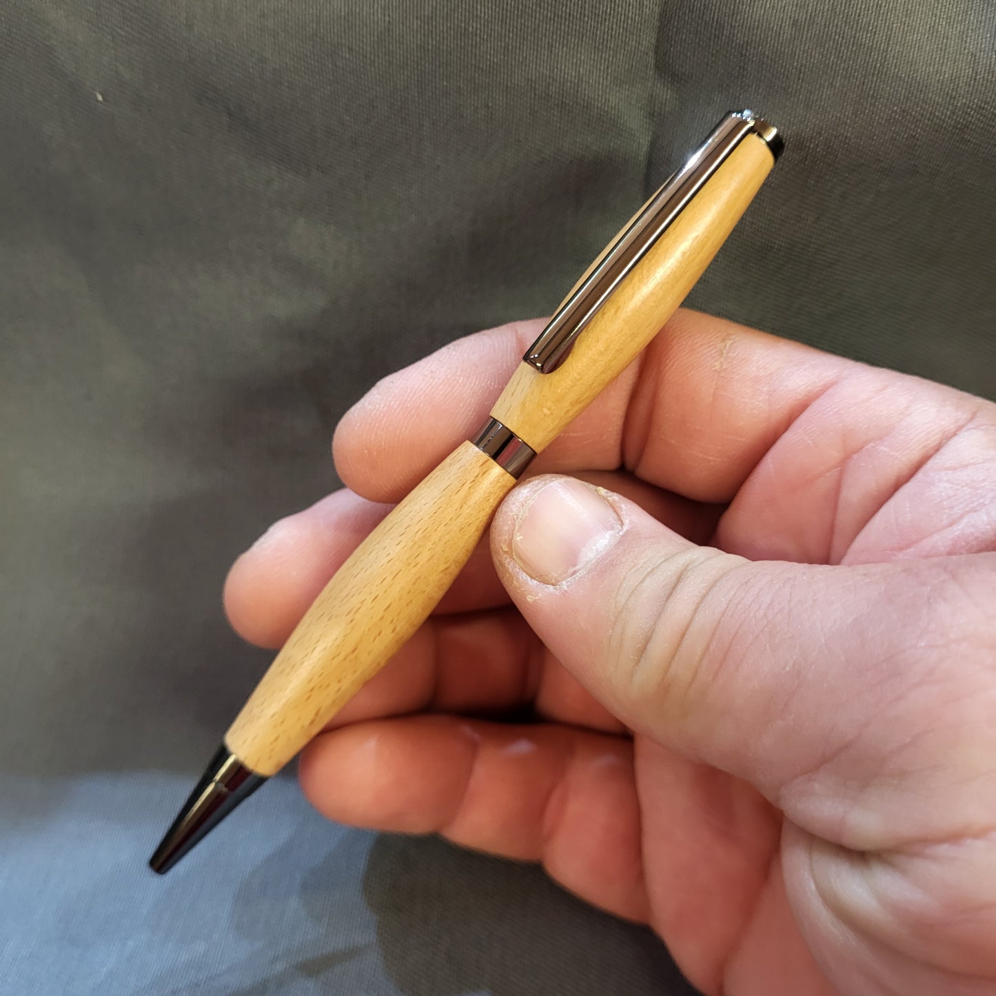Stylo bille en Hêtre