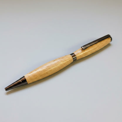 Stylo bille en Hêtre échauffé