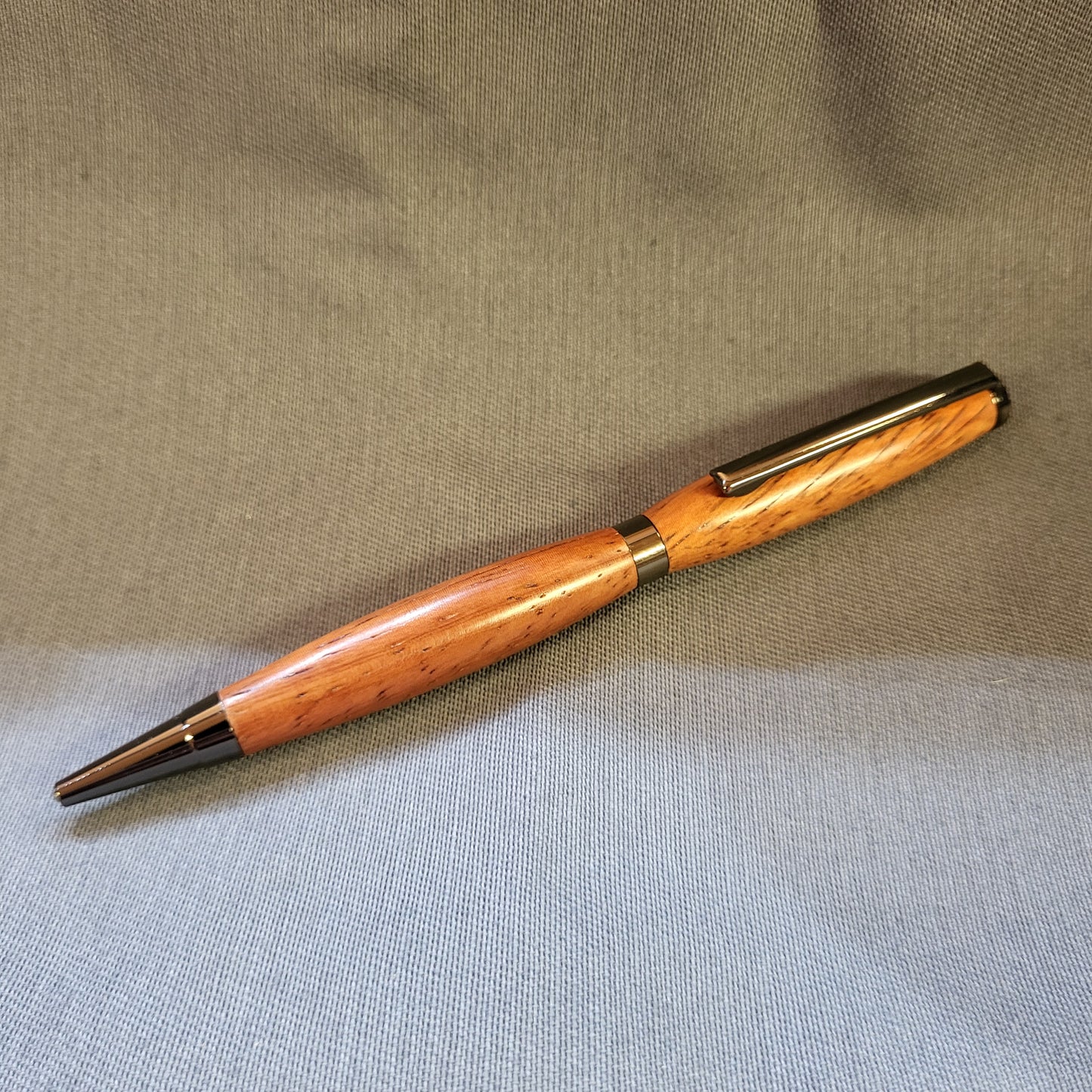 Stylo bille en Padouk