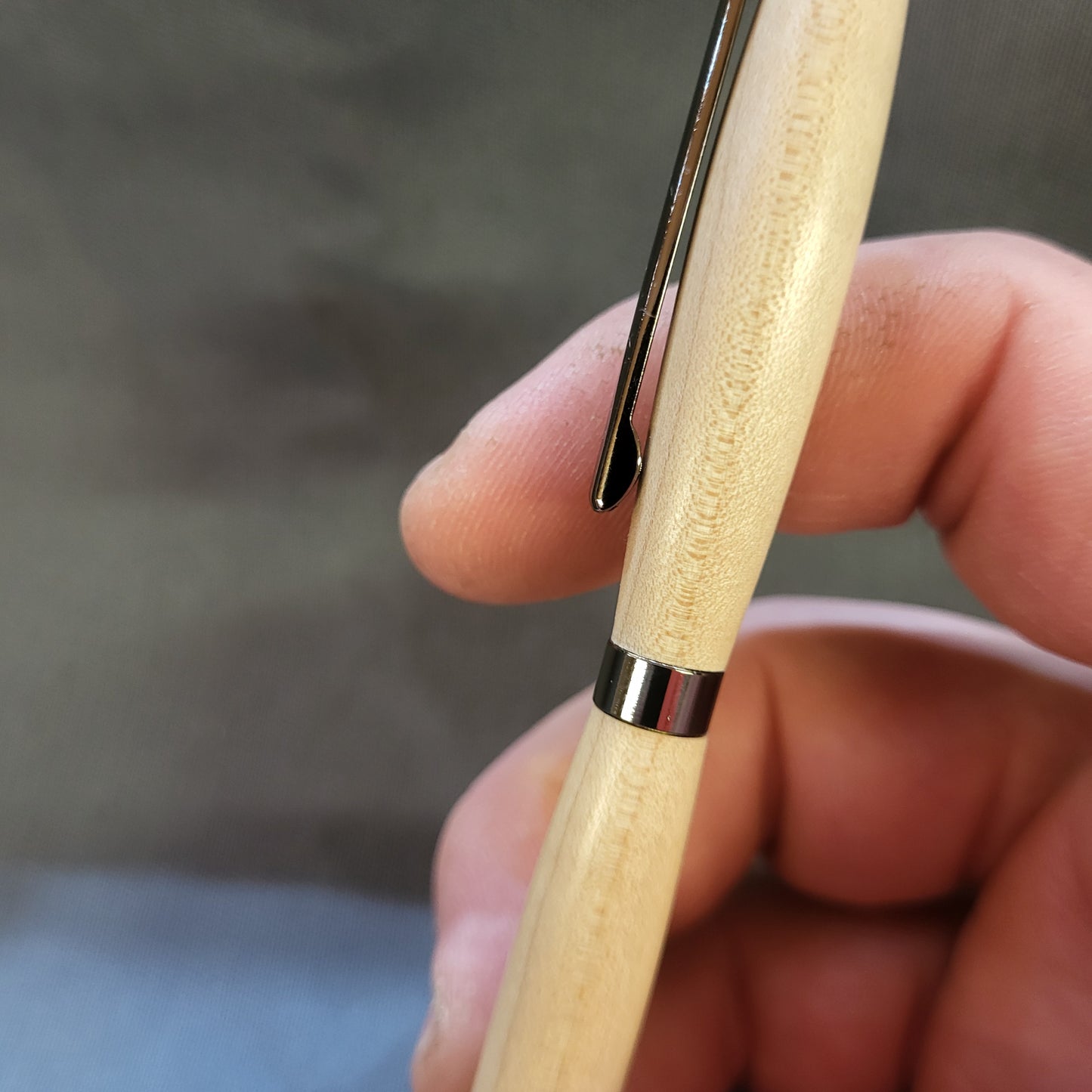 Stylo bille en Alisier