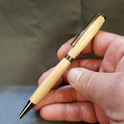 Stylo bille en Alisier