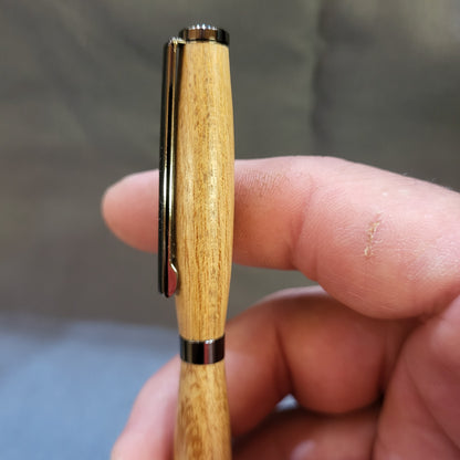 Stylo bille en Robinier