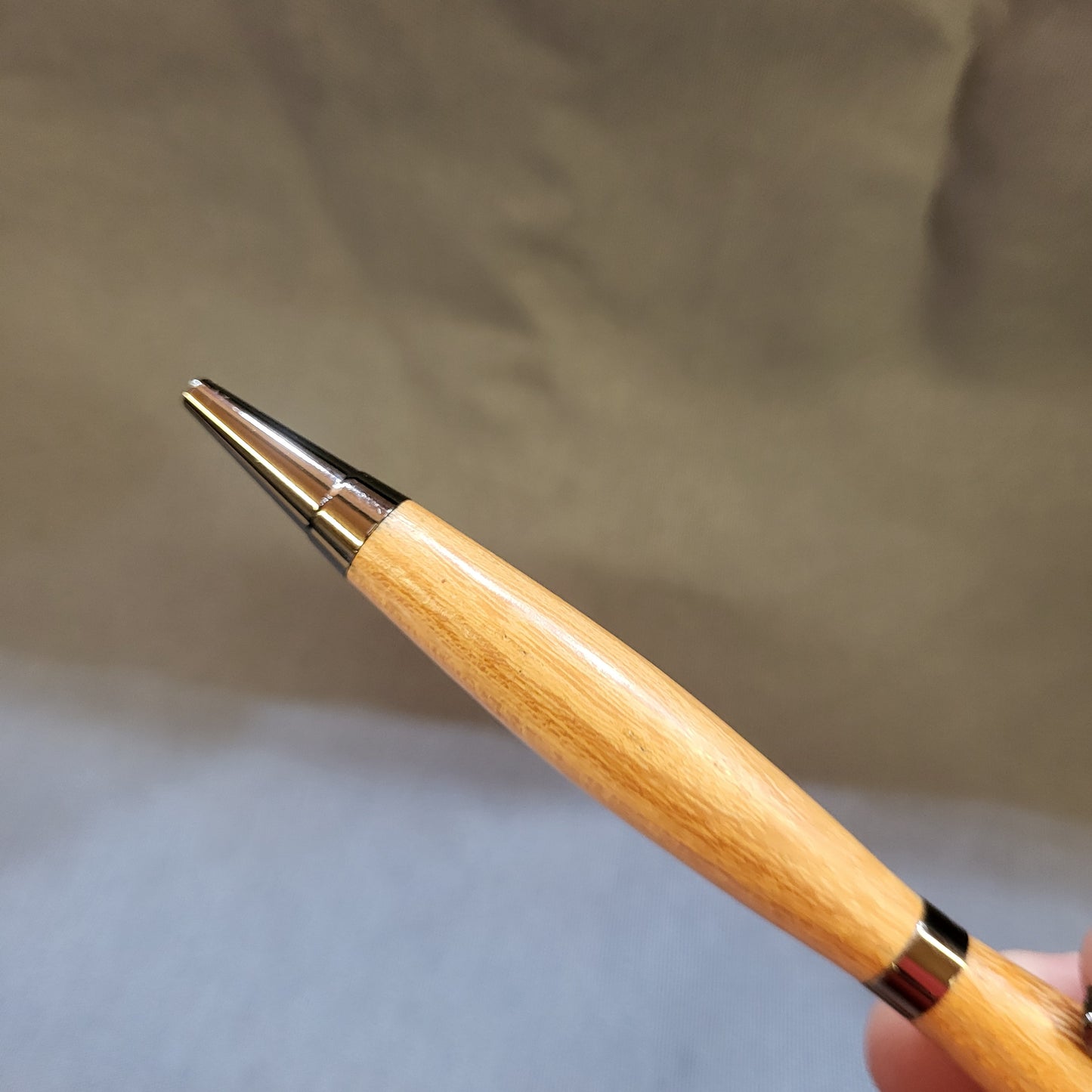 Stylo bille en Robinier