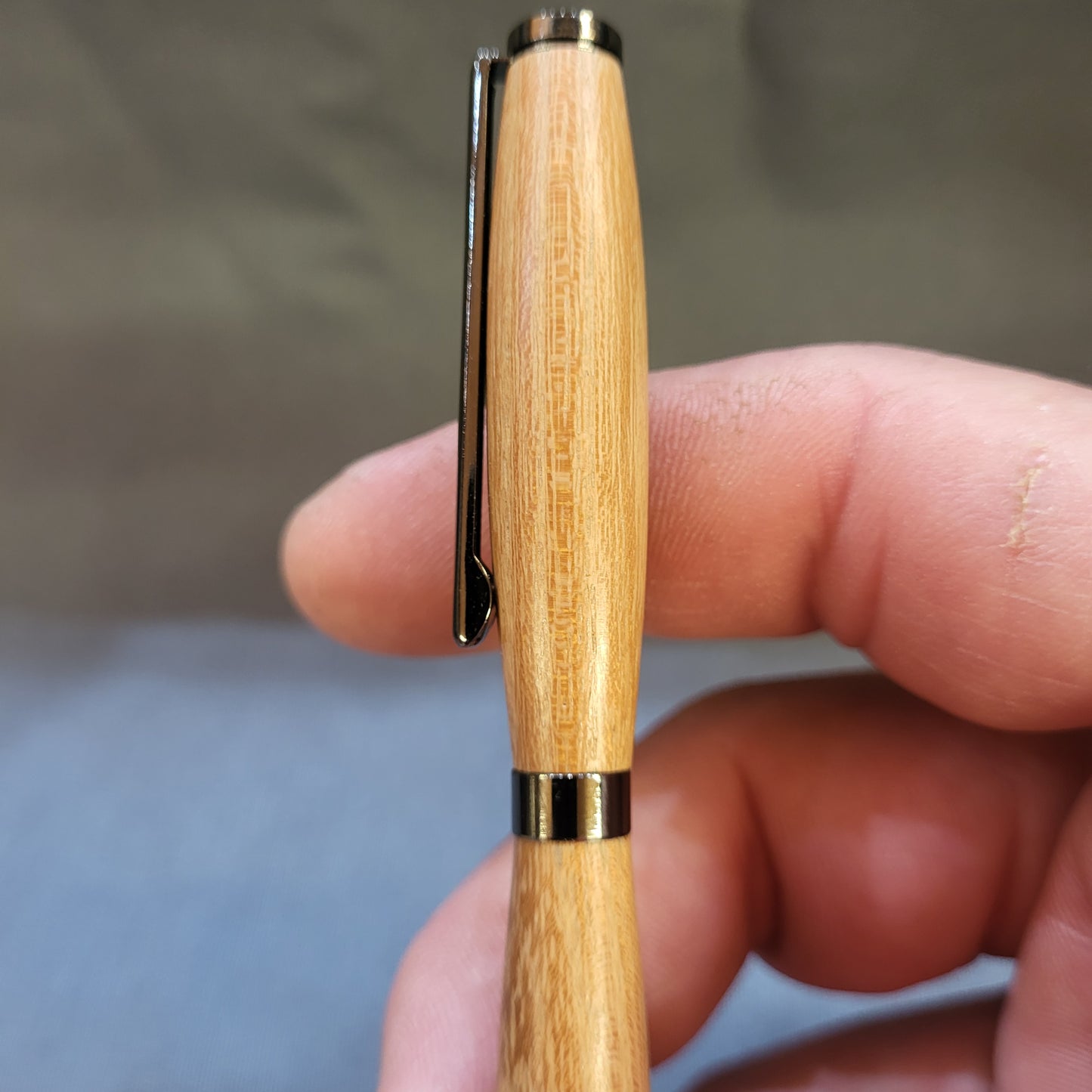 Stylo bille en Robinier