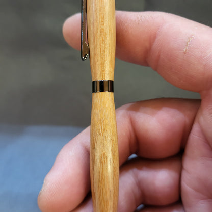 Stylo bille en Robinier