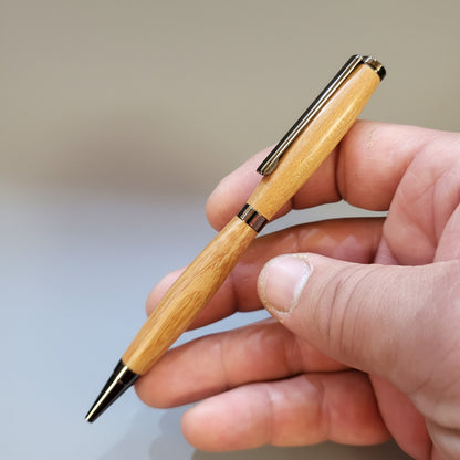 Stylo bille en Robinier