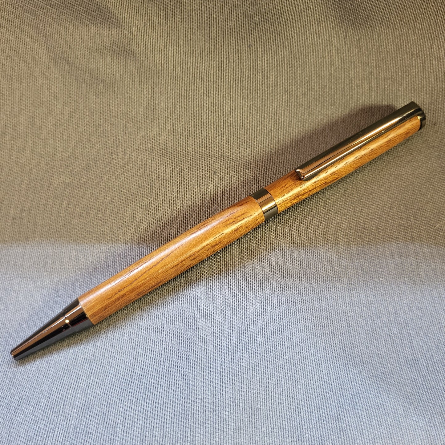 Stylo bille en Iroko