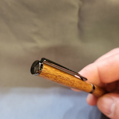 Stylo bille en Iroko