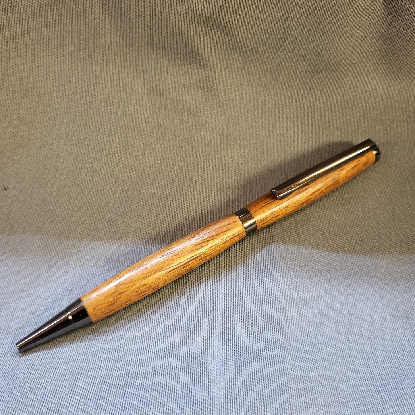 Stylo bille en Iroko