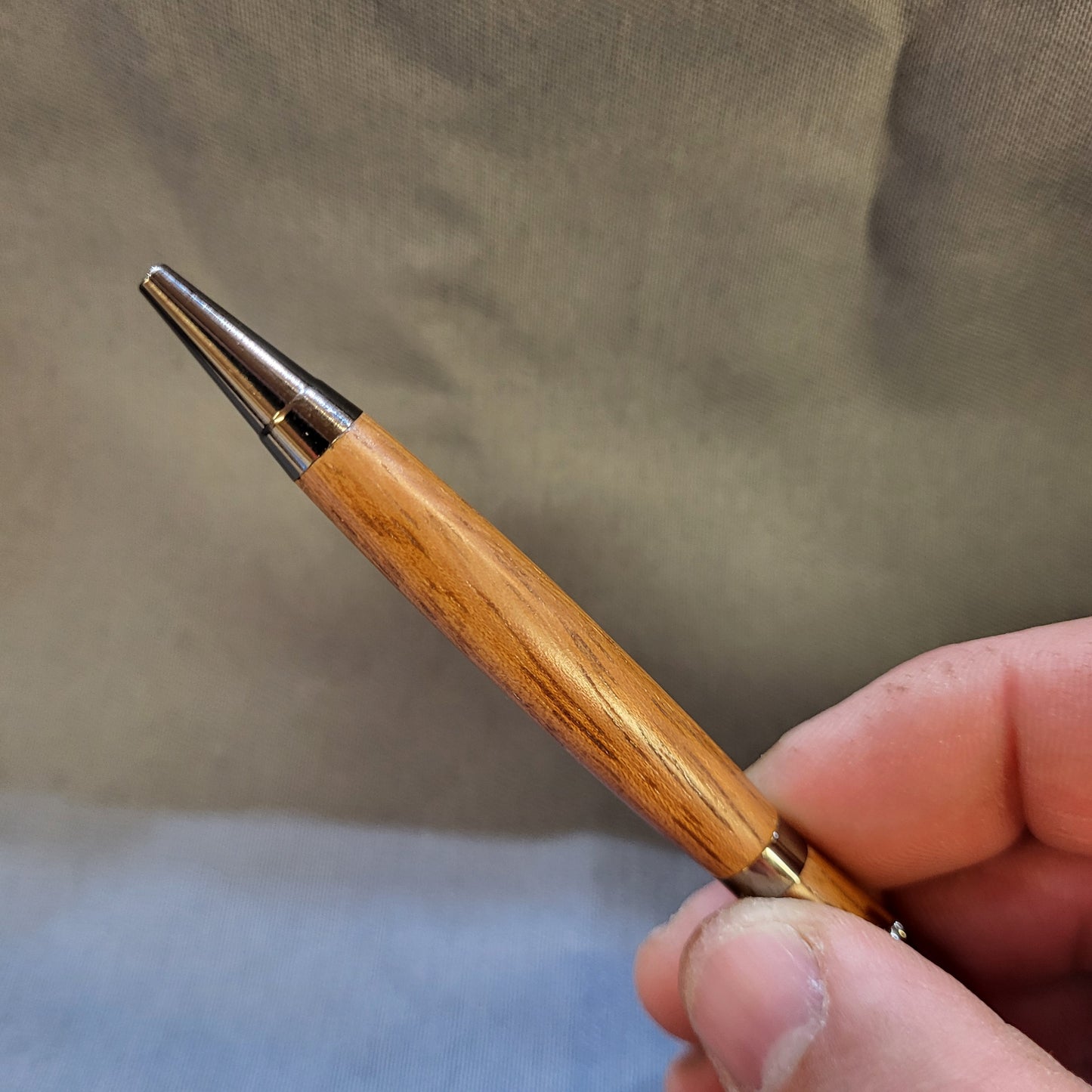 Stylo bille en Iroko