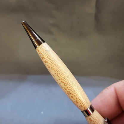 Stylo bille en Platane