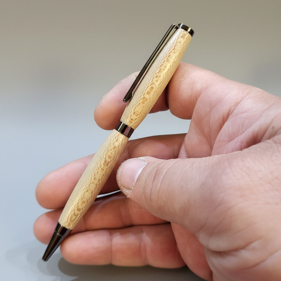Stylo bille en Platane