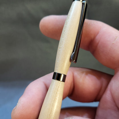 Stylo bille en Alisier