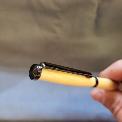 Stylo bille en Peuplier