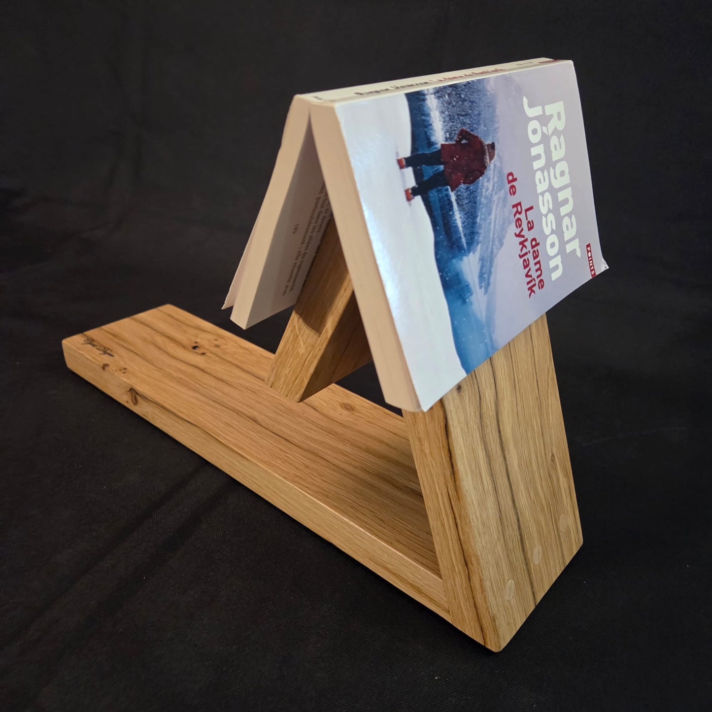 Support livre en chêne vieilli