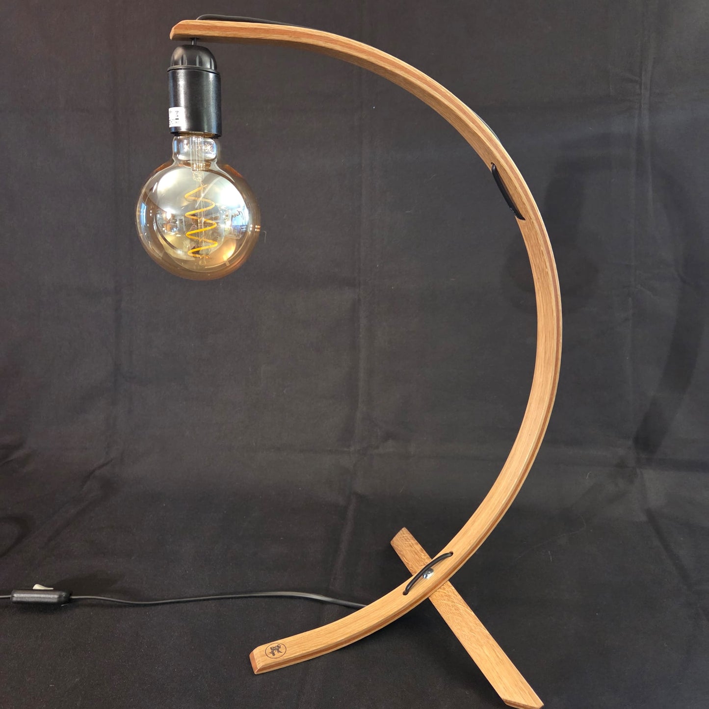 Lampe en C Chêne et Sipo